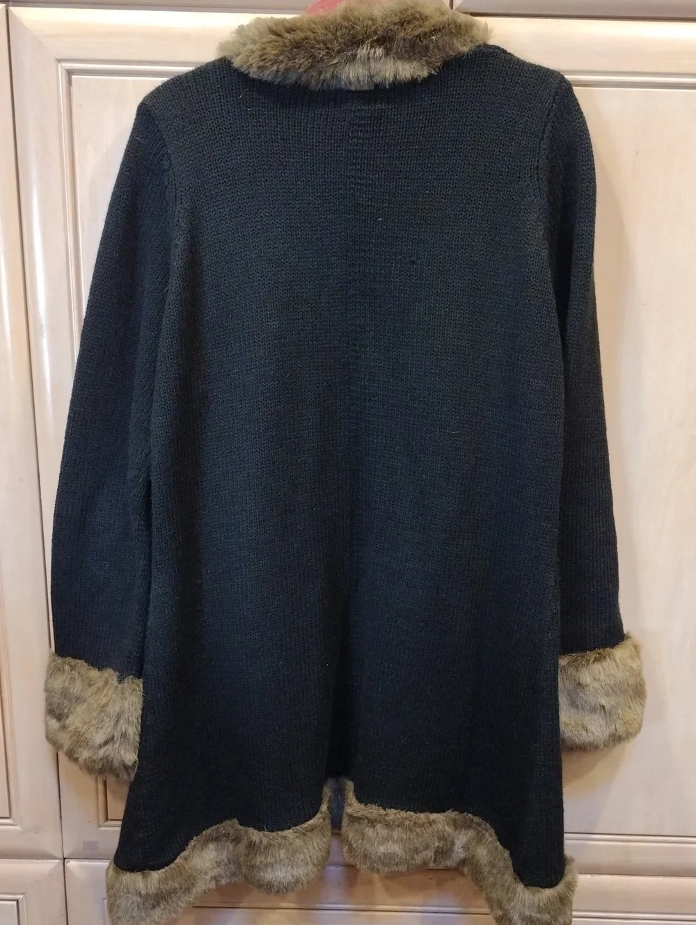 Vtg torrid Black Boho Goth Penny Lane Cardigan w/ faux Fur & Rose Embroidery - Picture 5 of 15